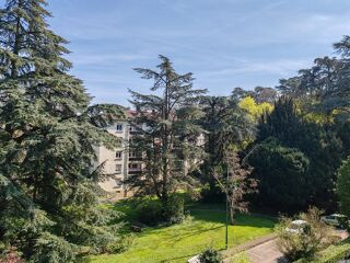  Appartement � vendre 5 pi�ces 80 m� Lyon