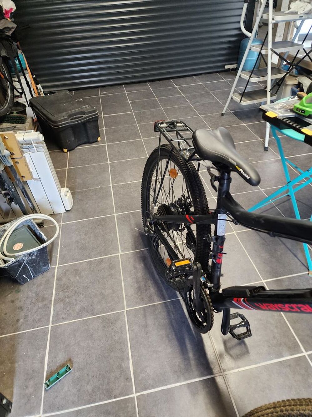 Velo electrique en tr&egrave;s bonne &eacute;tat Vélos