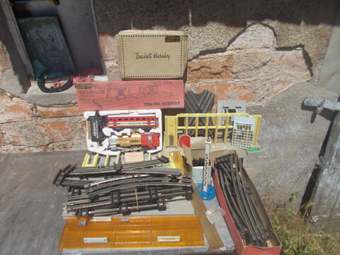 trains anciens faire prix 145 Saran (45)