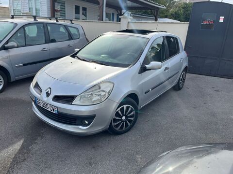 Renault clio iii Clio 1.4 16V 100 Expression