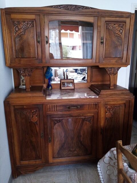 MEUBLE DE SALLE A MANGER A LIQUIDER 180 Nice (06)