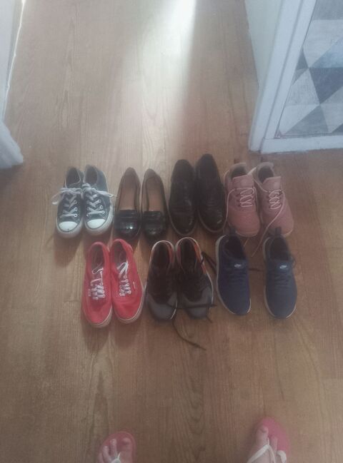 chaussures sport marque 25 Douarnenez (29)