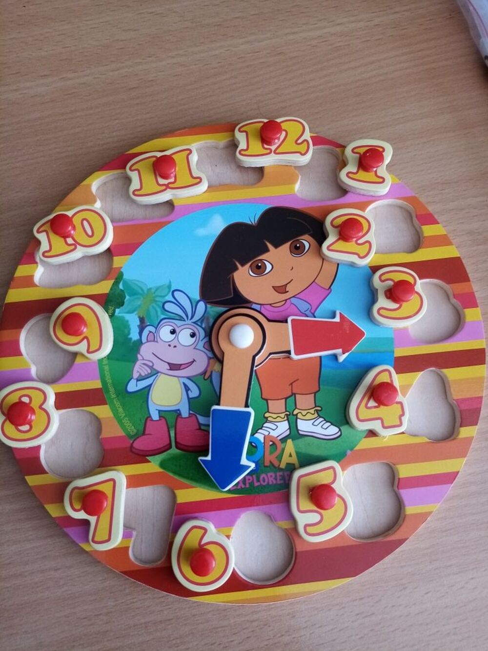 HORLOGE RONDE EN BOIS Jeux / jouets