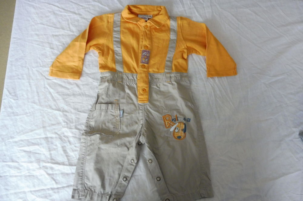 20 v&ecirc;tements en 6 mois Lot.1 Puriculture