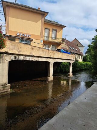  Immeuble à vendre 155 m²