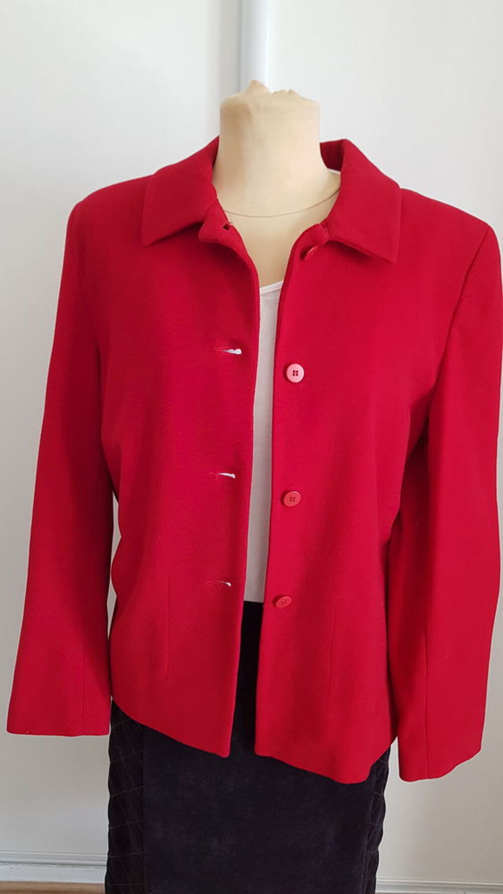 Veste 80 % laine Taille 42 (&eacute;tat neuf) Vêtements