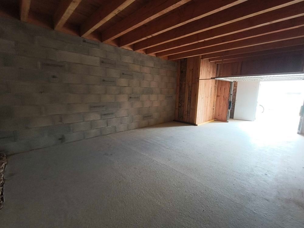 Location Remise/Grange box de stockage archive meuble etc.. Poitiers