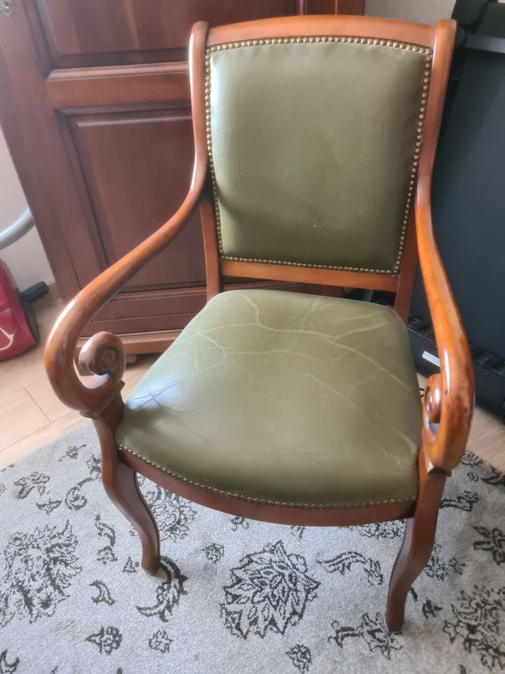 Fauteuil bois verni Meubles