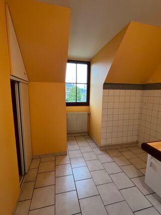  Appartement � louer 4 pi�ces 86 m�