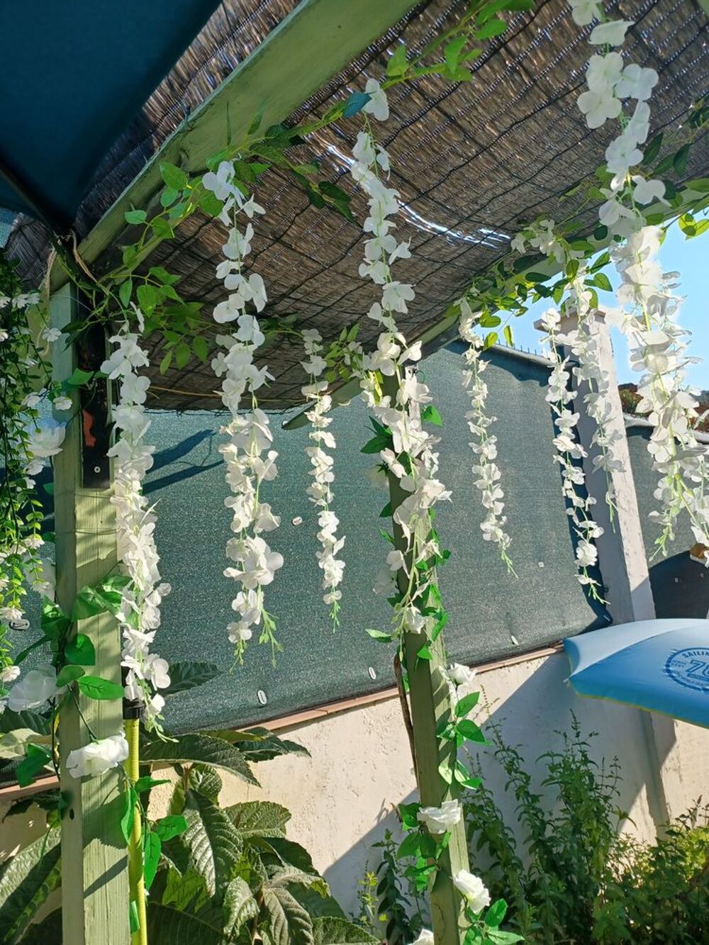 Lot de 58 pi&egrave;ces de guirlandes florales artificielles Décoration