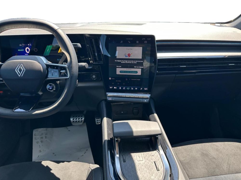 Rafale E-Tech full hybrid 200 ch esprit Alpine 2025 occasion 91310 Montlh&eacute;ry