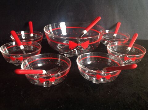 SERVICE DESSERT R�TRO VINTAGE Envoi Possible
28 Tr�gunc (29)