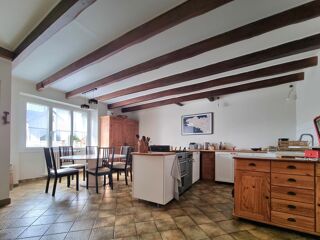  Maison � vendre 9 pi�ces 220 m�