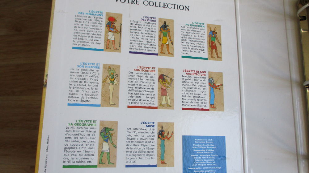 1 Classeur "Passion de l'Egypte" Livres et BD