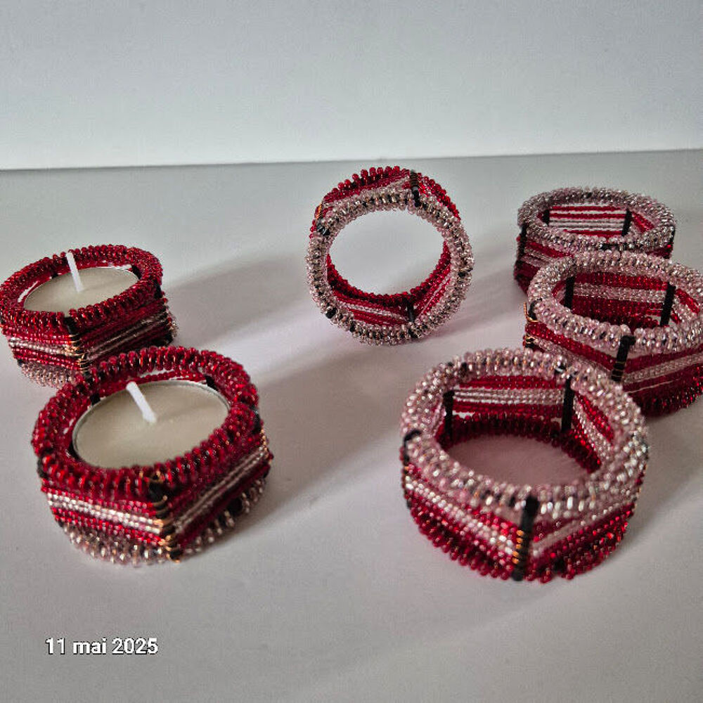 Lot de 4 ronds de serviettes et 2 bougeoirs en pierre de roc Cuisine