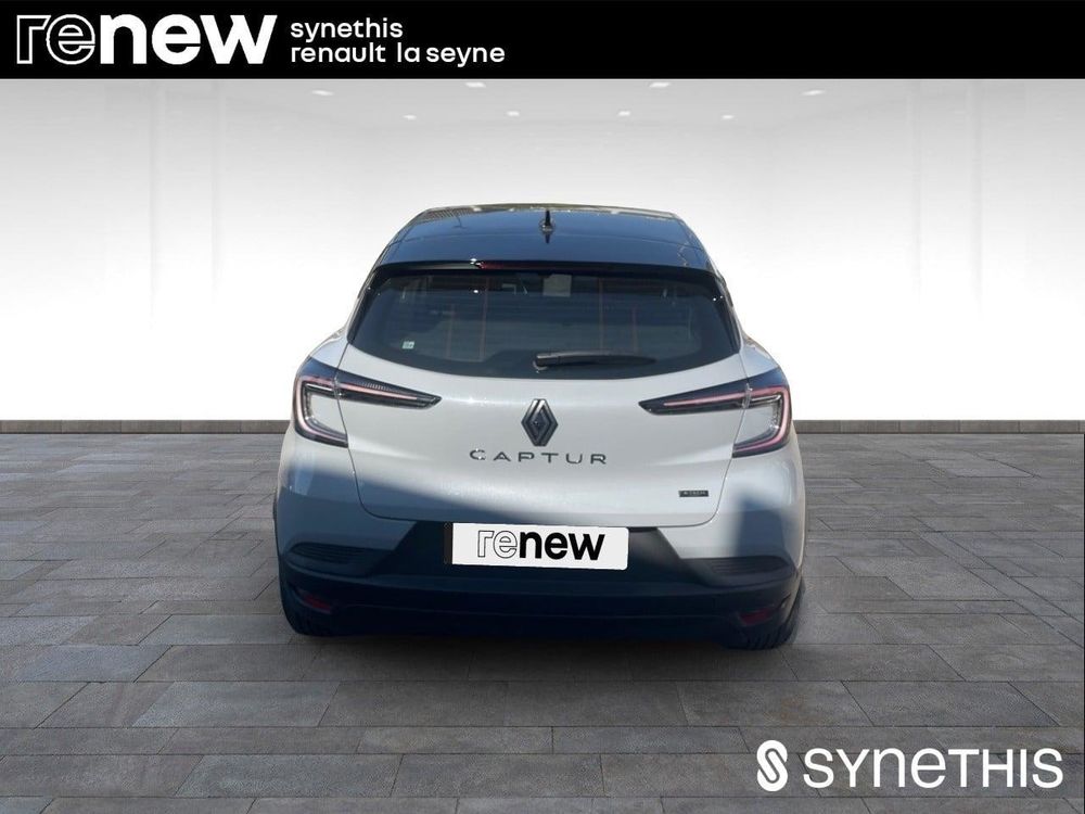 Captur E-Tech full hybrid 145 ch Evolution 2025 occasion 83500 La Seyne-sur-Mer