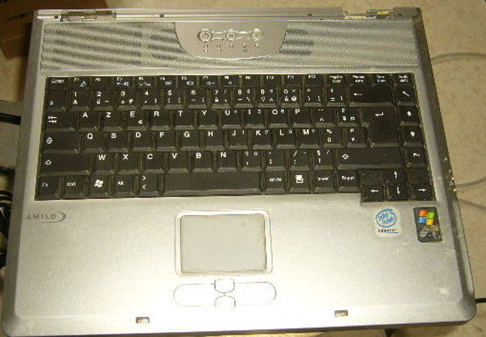 carte mere fonctionnelle,clavier PC PORTABLE Amilo L6820 Matériel informatique