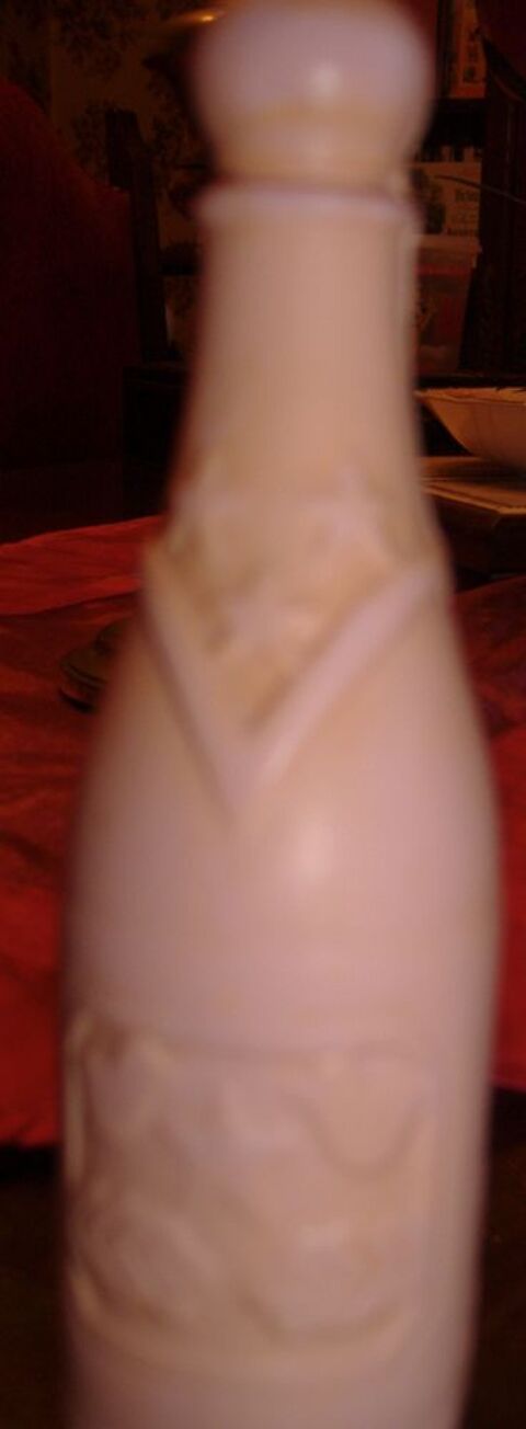 Savon sculpt�, en forme de bouteille 8 Clermont-Ferrand (63)