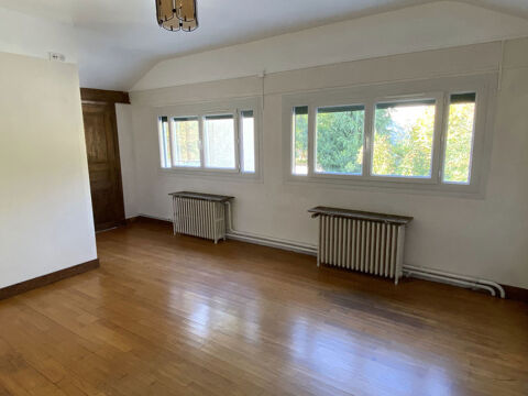  Appartement  louer 3 pices 82 m