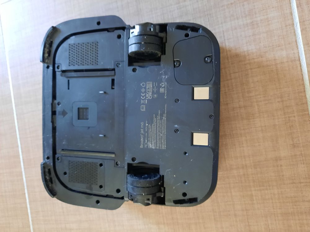 Syst&egrave;me complet automatis&eacute; d'aspiration/lavage iRobot Electroménager