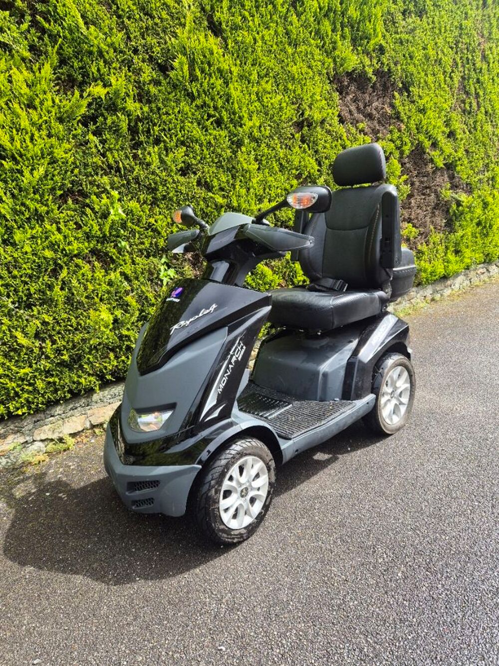 Scooter &eacute;lectrique Vélos