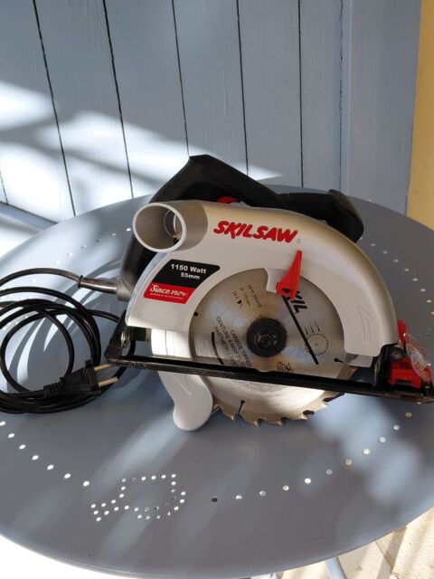 SCIE CIRCULAIRE  SKIL SAW 1.150 WATTS 0 Villes-sur-Auzon (84)