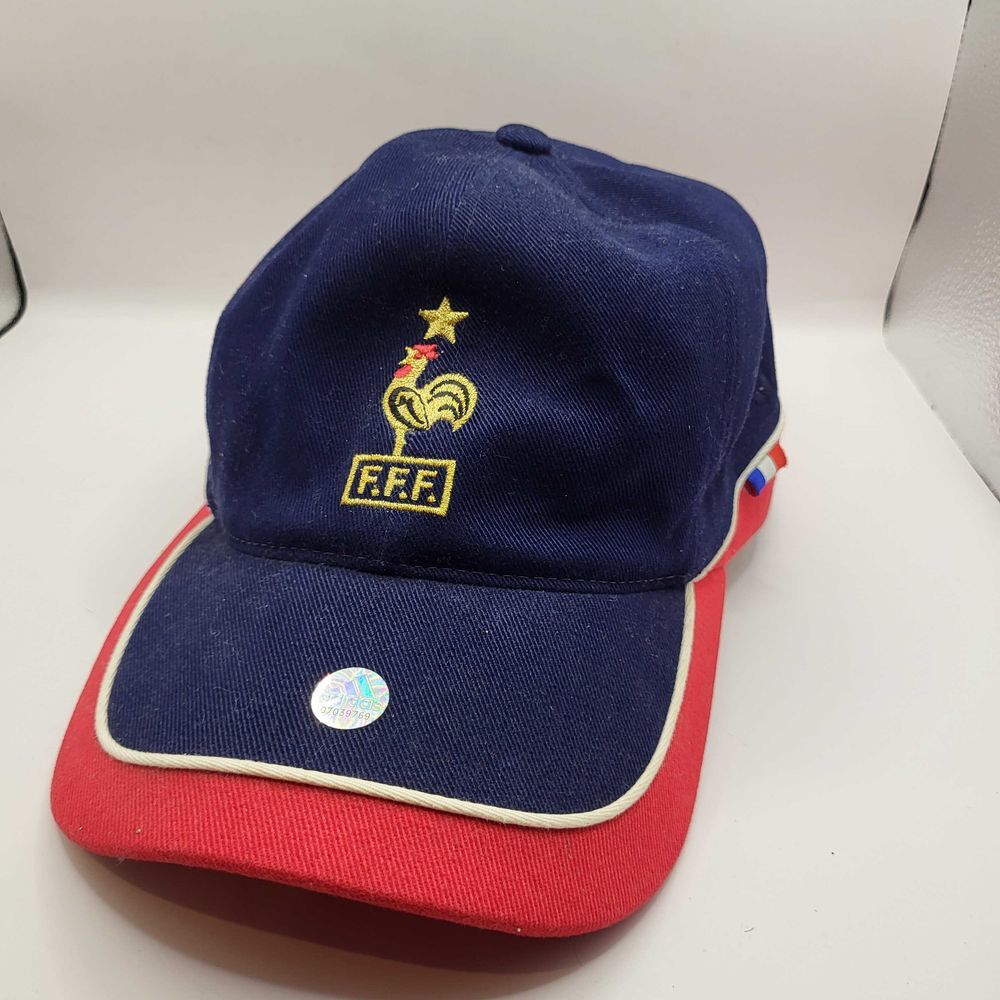 Casquette FFF Equipe de France 2004 Vintage Officielle Bleu Rouge Football Brod&eacute;e Sports