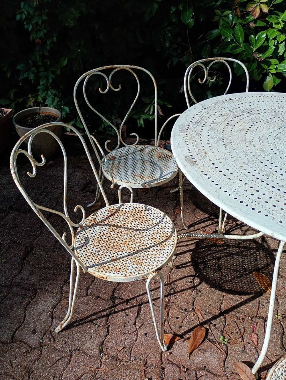 Salon de jardin ancien en fer forg&eacute; 8 chaises Meubles