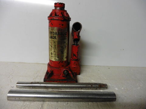 Cric Hydraulique pour voiture ou haute et une fois d�pli�es 20 Estr�es-Saint-Denis (60)