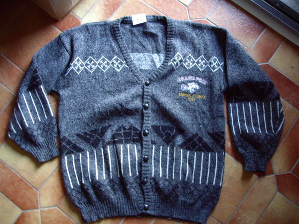 Gilets Homme Taille 5 &agrave; 2 € Vêtements