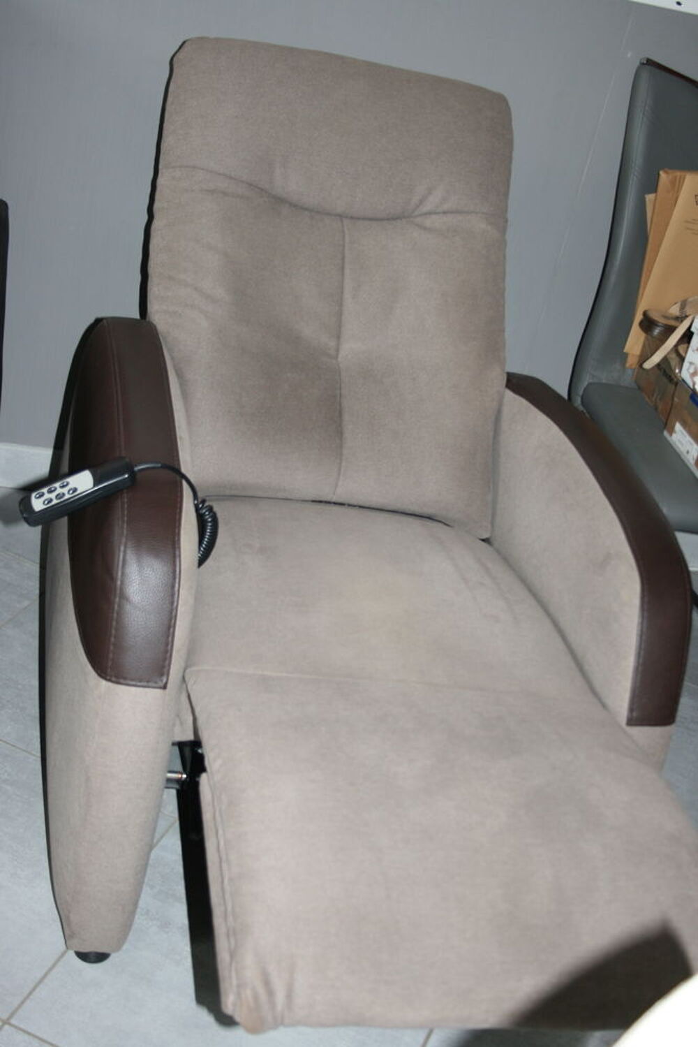Fauteuil de confort &eacute;lectrique Meubles