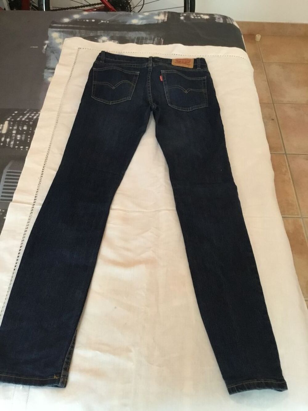 Tout Neuf pour ados 16Ans pantalon Jean grande marque L&Eacute;VIS Vêtements