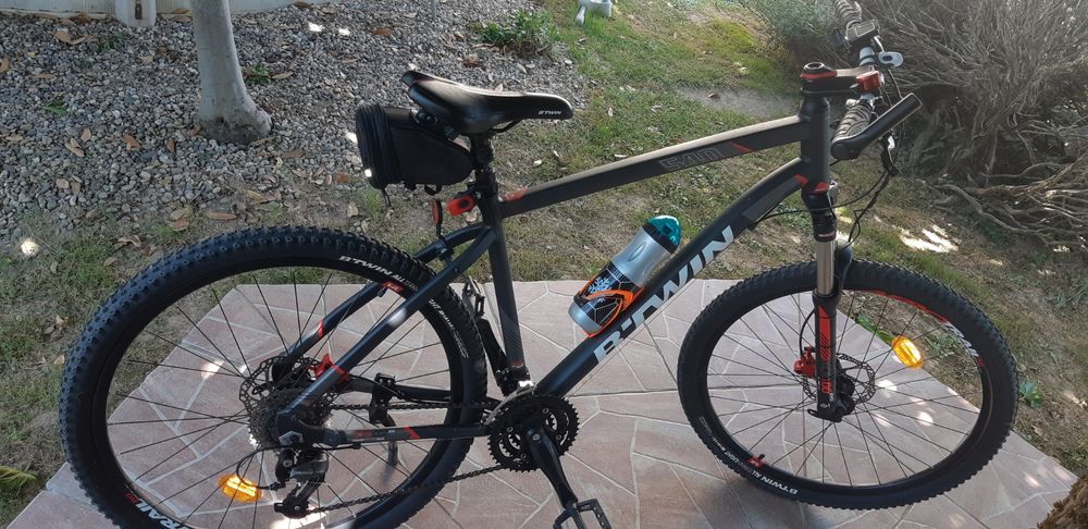 VTT B'TWIN ROCK RIDER 540 XL
Vélos