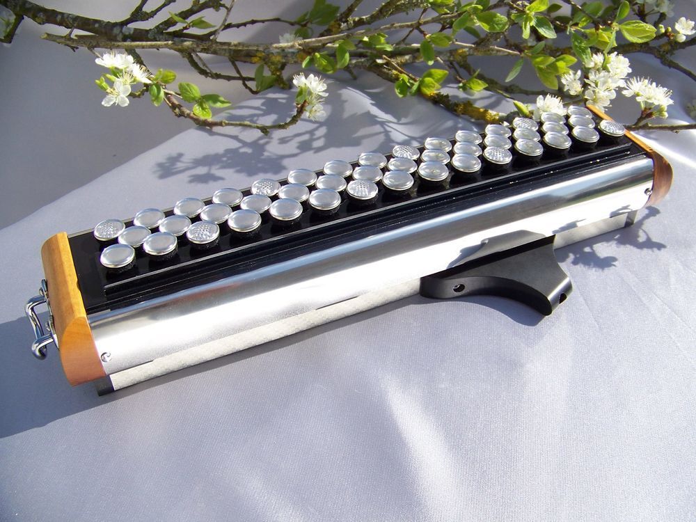 Accordina Version Accord&eacute;oniste boutons gouttes d'eau Joseph Instruments de musique