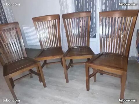 Lot 4 chaises palissandre - de qualité - etat neuf Le Mesnil-en-Thelle (60)