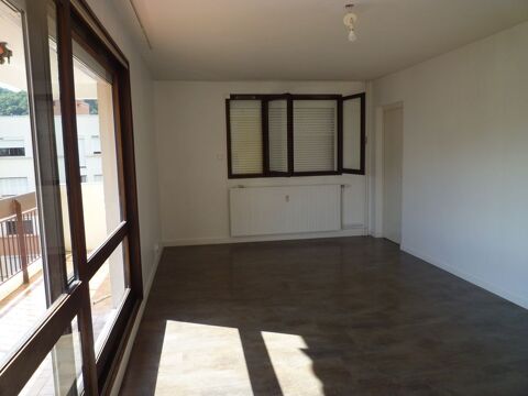  Appartement  louer 3 pices 67 m chirolles