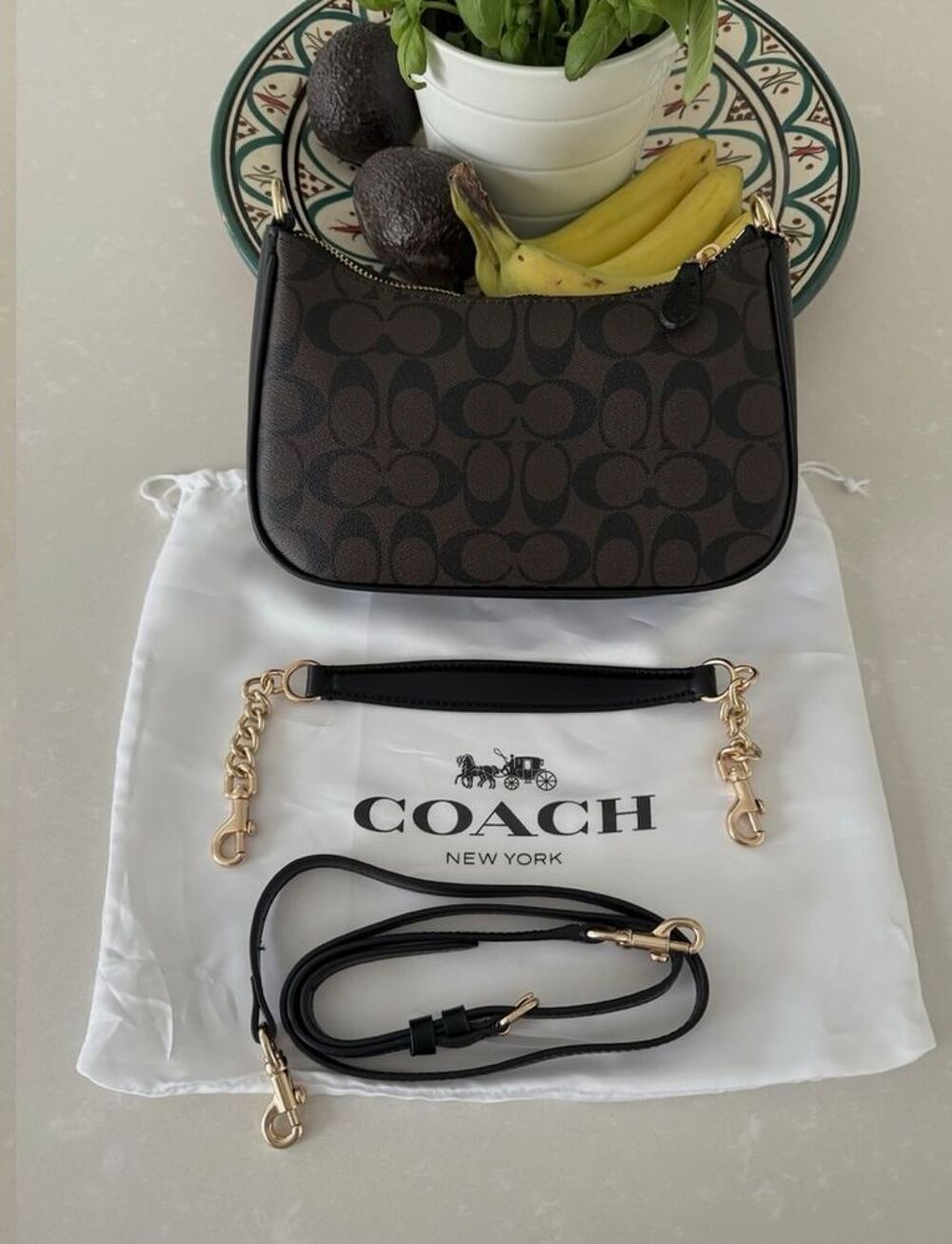 Coach Teri Shoulder Bag Maroquinerie