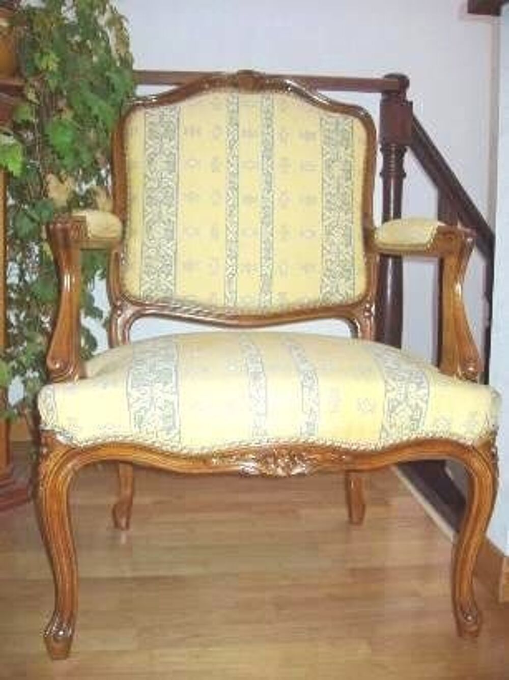 Fauteuil cabriolet Louis XV Meubles