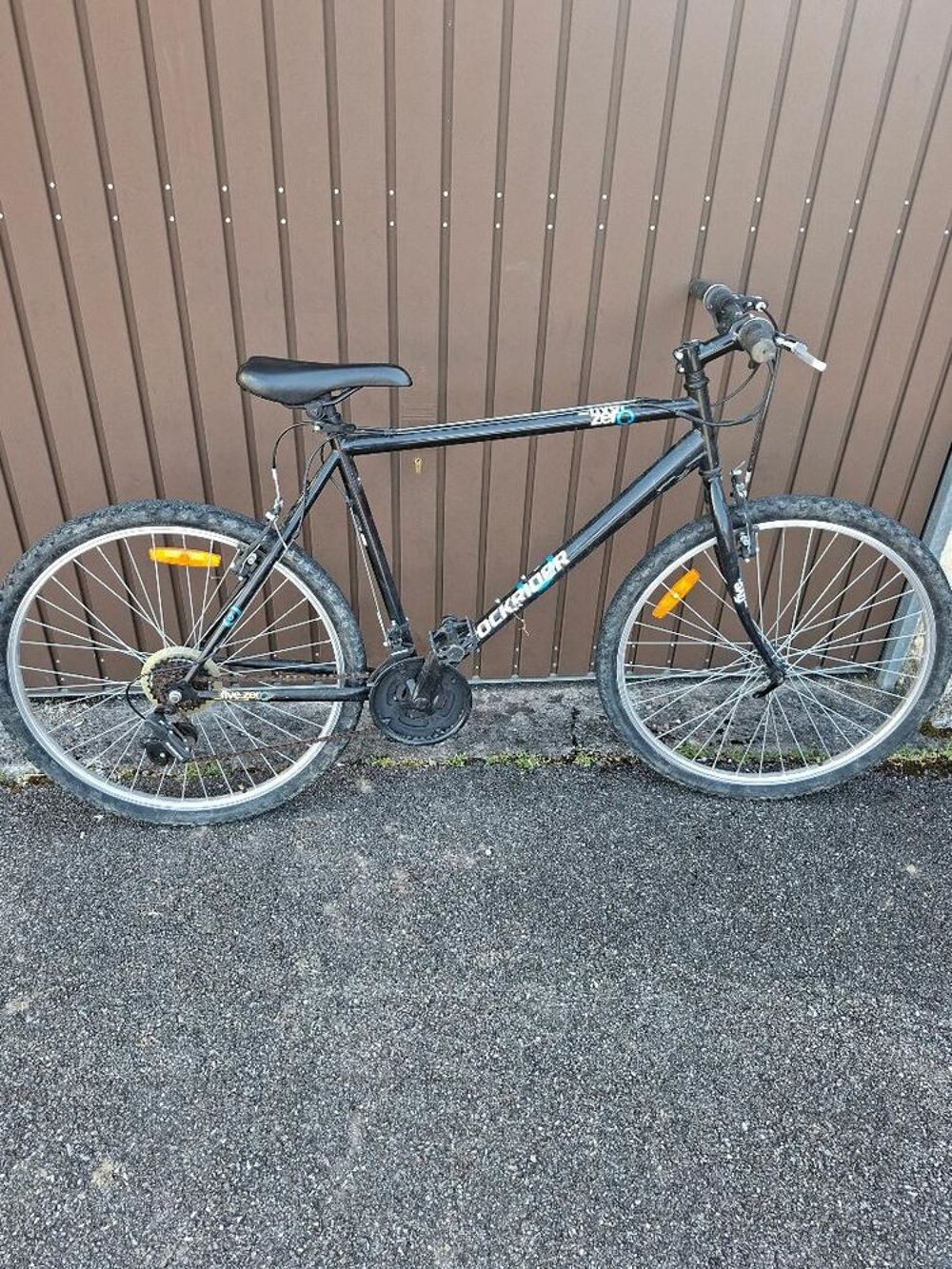 VTT ROCKRIDER Bonne &eacute;tat Vélos