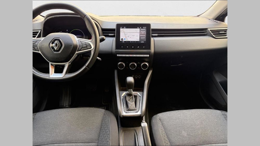 Clio V Clio E-Tech 140 - 21N Business 2022 occasion 92120 Montrouge