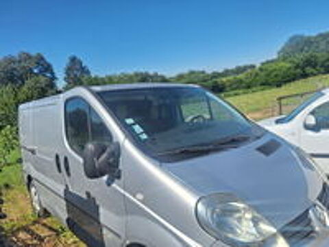 Trafic TRAFIC CA 2.5 DCI 150 FAP L1H1 1200 KG GRAND CONFORT BVR 2011 occasion 53160 Bais