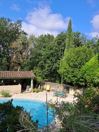 Villa à vendre 7 pièces 184 m²