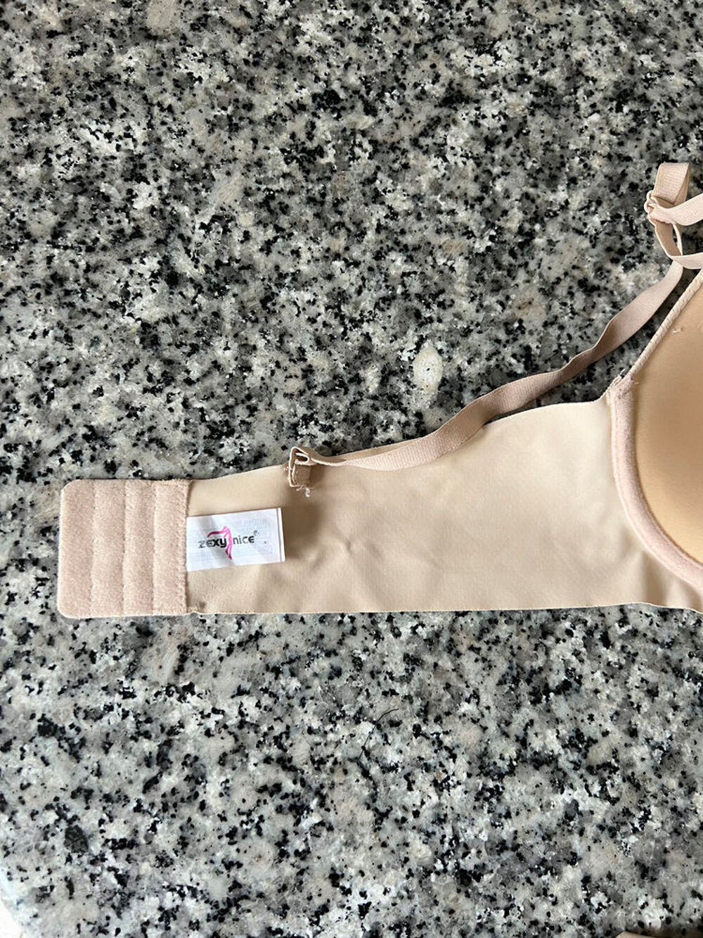 Soutien-Gorge Beige Taille 90B ? Neuf ? Haute Qualit&eacute; V�tements