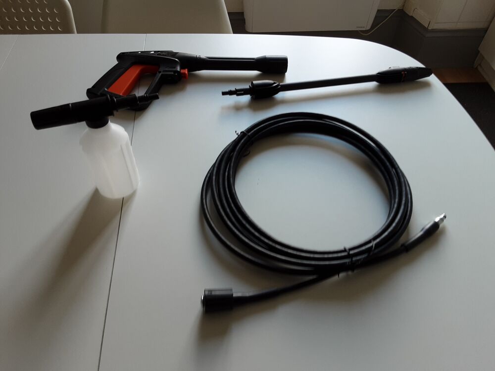 Nettoyeur haute pression 120 bars neuf . Bricolage