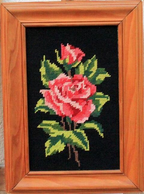 ANCIEN CADRE TAPISSERIE BOUQUET DE ROSES 20 Nice (06)