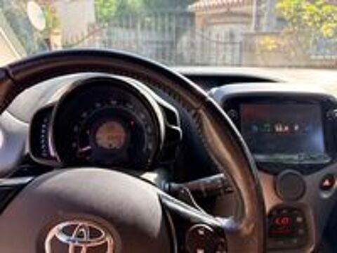 Aygo 1.0 VVT-i x-shift x-play 2018 occasion 13011 La Valentine