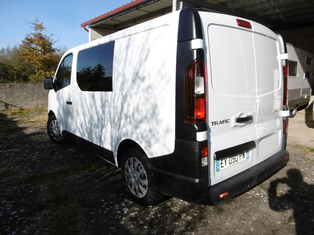 Trafic TRAFIC CA L1H1 1000 KG DCI 120 E6 CONFORT 2018 occasion 46000 Cahors