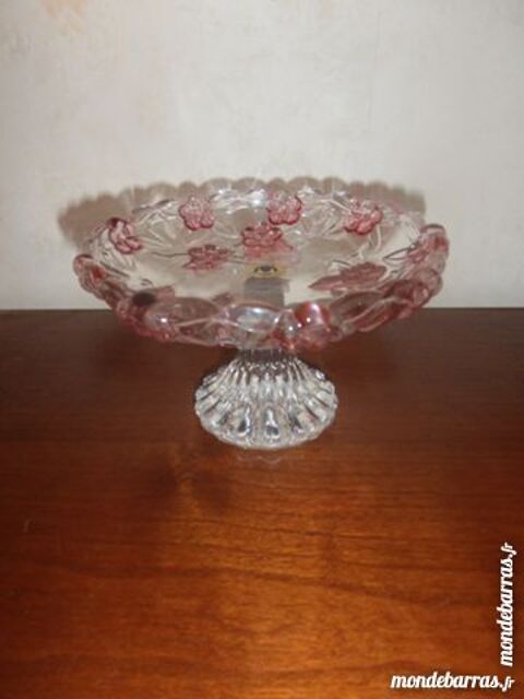 Plat sur pied (54) 20 Tours (37)