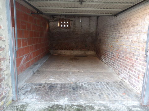 Parking / Garage � louer 14 m� Fruges