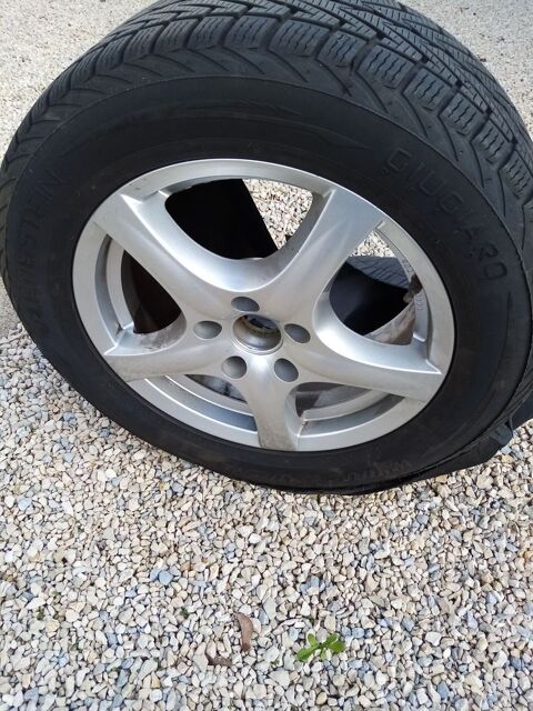 Pi&egrave;ces et &eacute;quipements Voiture Pi&egrave;ces et &eacute;quipements Voiture  occasion Chalon-sur-Sa&ocirc;ne 71100